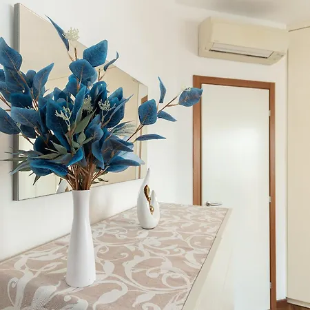 Nest Of Elegance - 5 Minuti Dalla Stazione - * 라스페치아