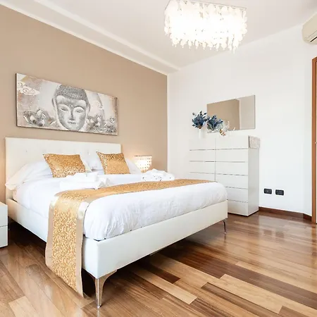 Nest Of Elegance - 5 Minuti Dalla Stazione -