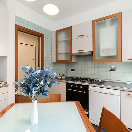 Nest Of Elegance - 5 Minuti Dalla Stazione - 斯培西亚