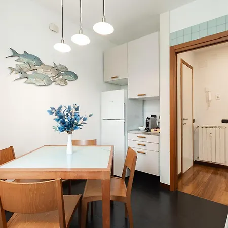 Nest Of Elegance - 5 Minuti Dalla Stazione - 公寓 *