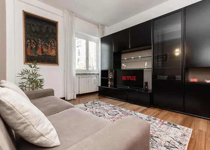 Nest Of Elegance - 5 Minuti Dalla Stazione - Apartman