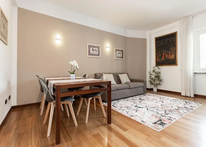 Nest Of Elegance - 5 Minuti Dalla Stazione -