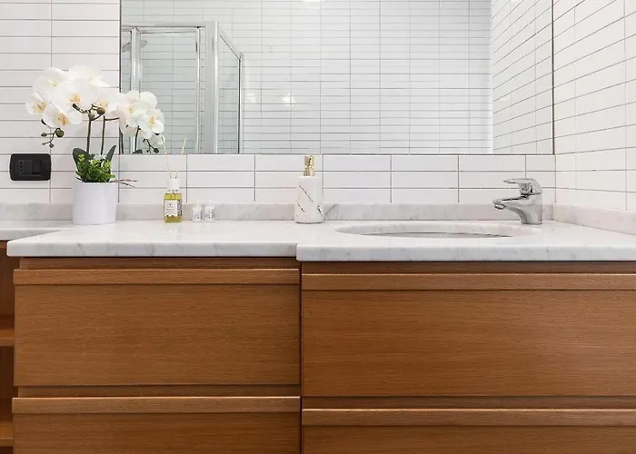 Nest Of Elegance - 5 Minuti Dalla Stazione - La Spezia