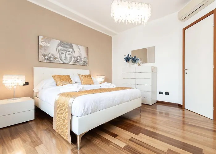 Nest Of Elegance - 5 Minuti Dalla Stazione -